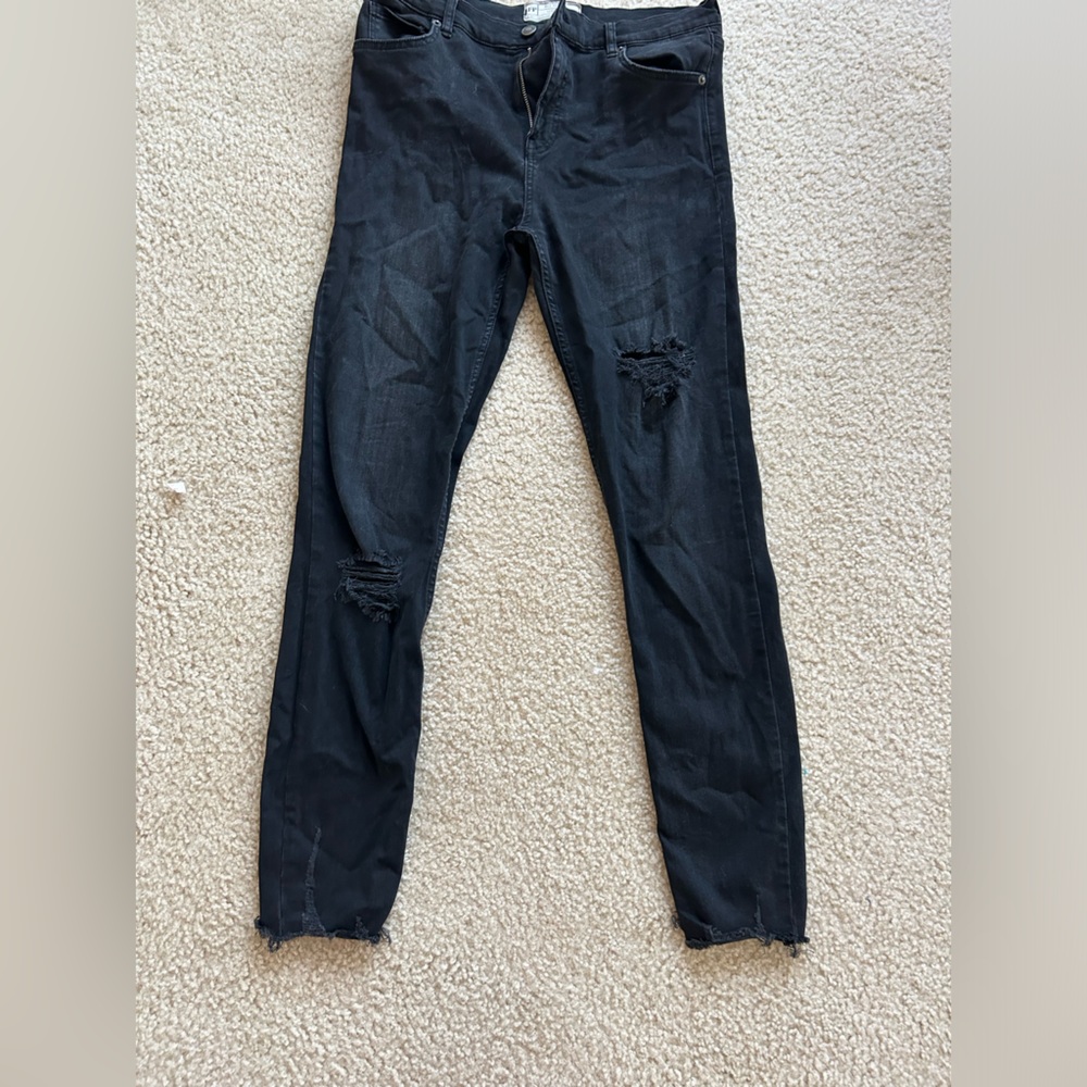 Black ripped free people jeans size 30